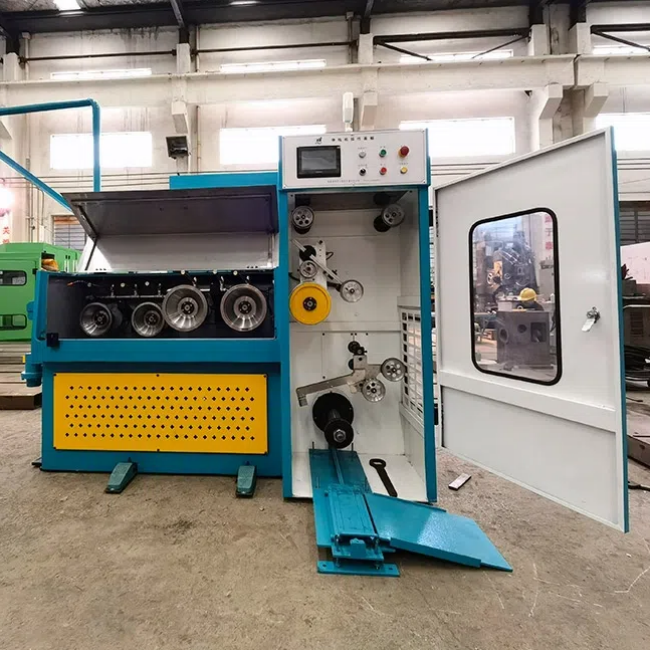 ¿Cómo puede una máquina de dibujo de alambre fino mejorar la eficiencia y la calidad en el procesamiento de metales?